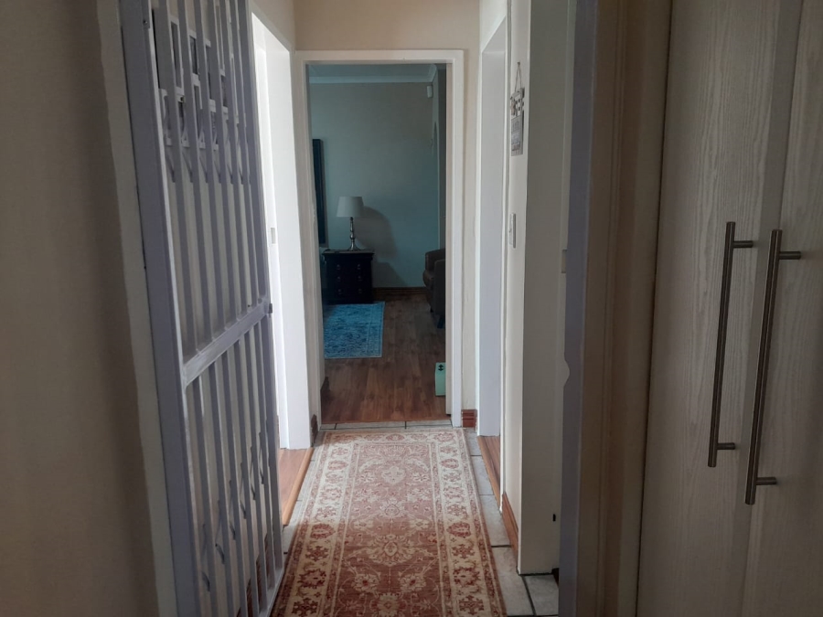 4 Bedroom Property for Sale in Safari Gardens North West
